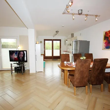 Апартаменты Haus Am Kurpark 7 Бюзум